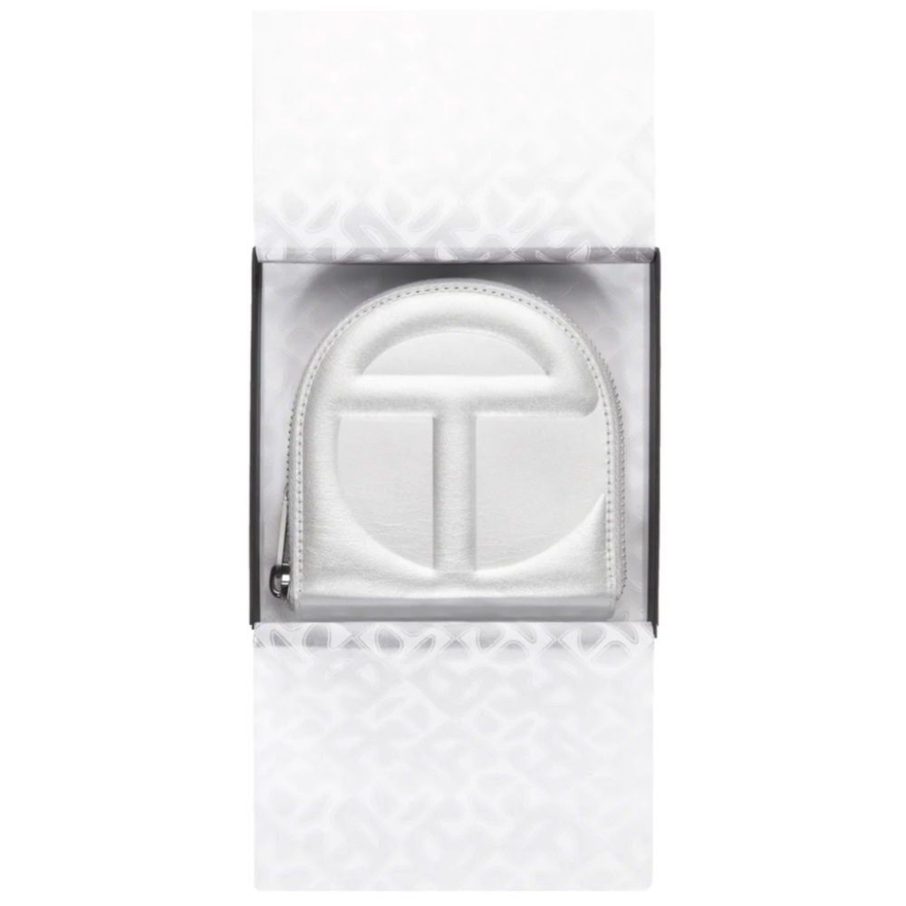 NEW Telfar Wallet - Silver